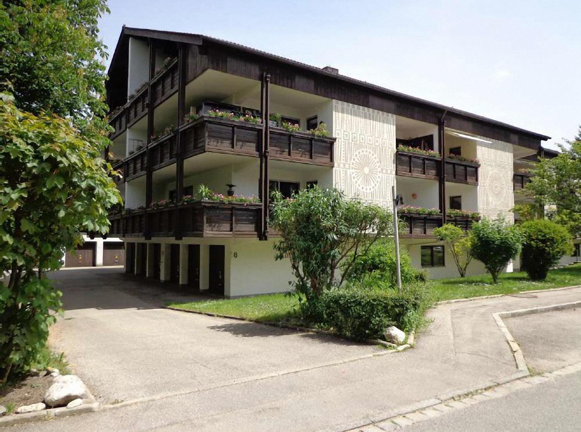 Schnuckeliges Appartement In Prien Am Chiemsee Exterior photo