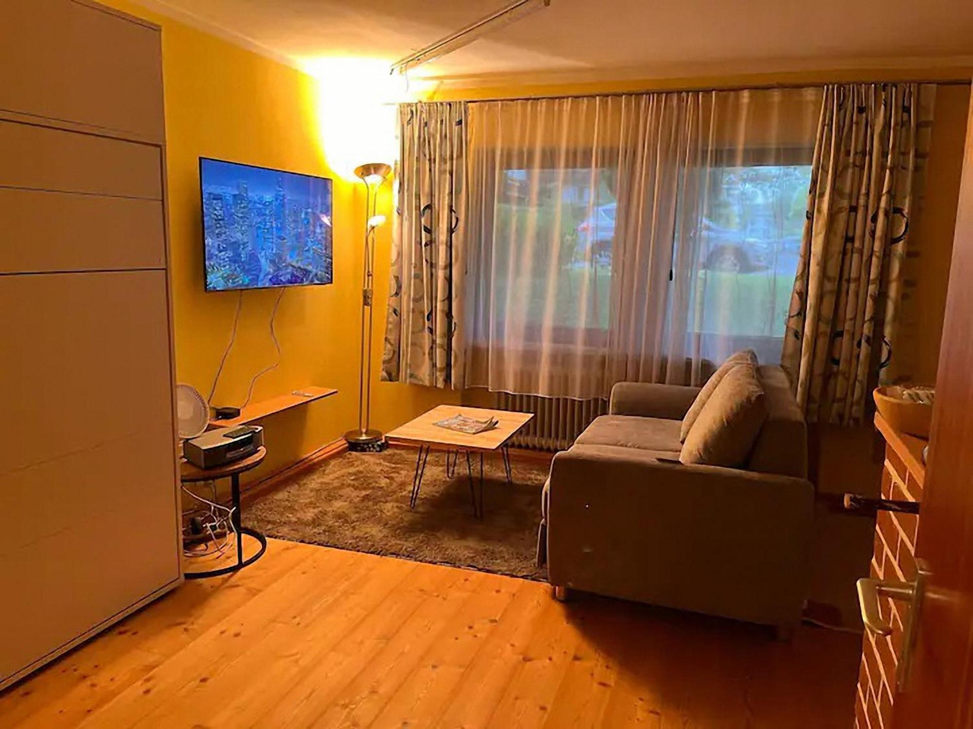 Schnuckeliges Appartement In Prien Am Chiemsee Exterior photo
